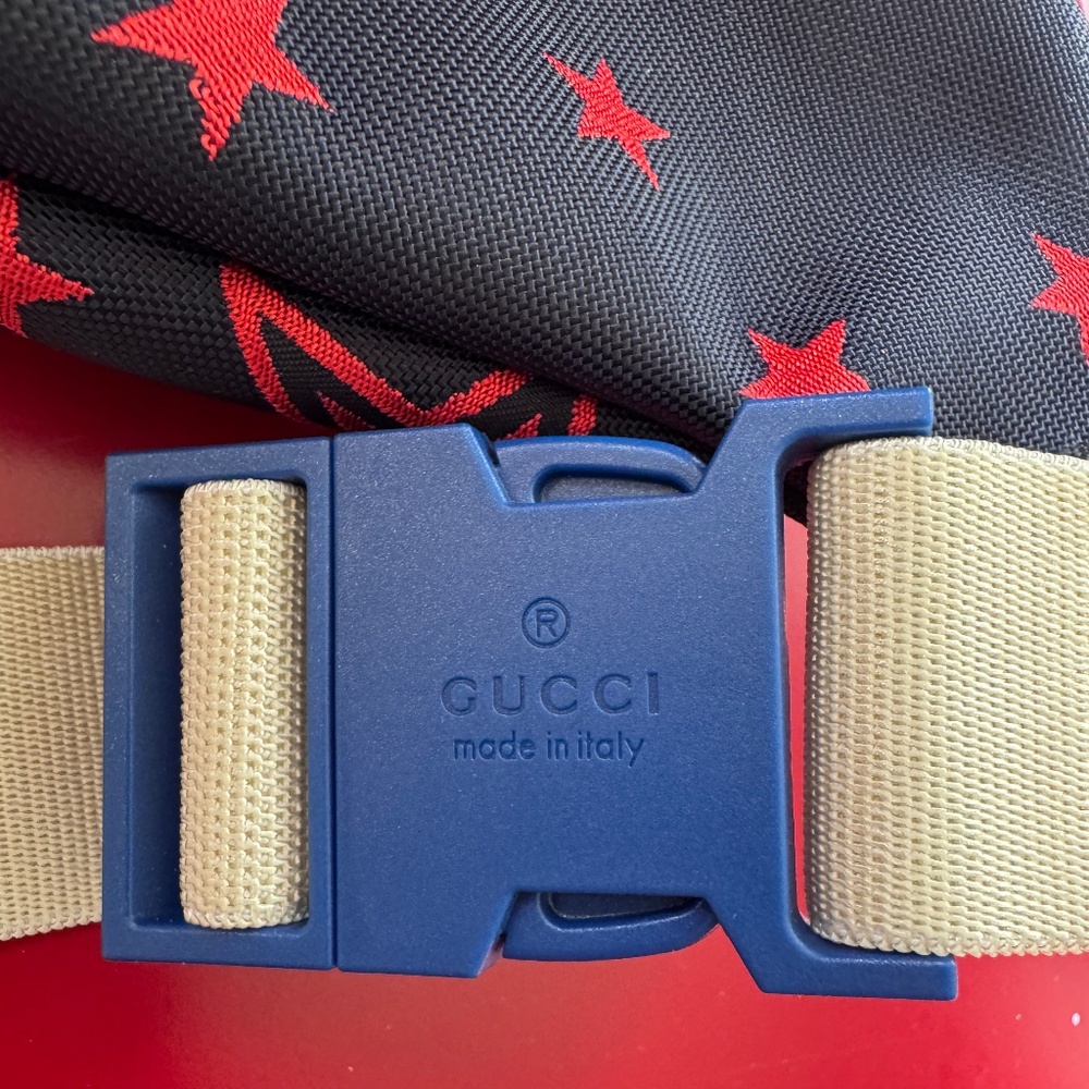 NWoT Gucci Multicolor Red Star Print Waist Belt Bag Fanny Pack Bum Bag - Picture 7 of 12